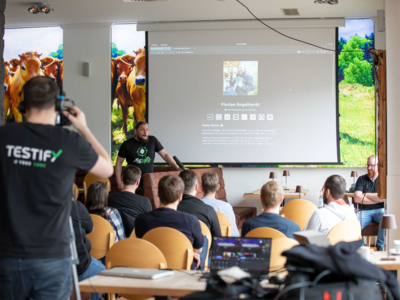 DELOS Never Code Alone Event - DELOS PHP Live Coding Community Event für Open Source, Software Qualität und den guten Zweck